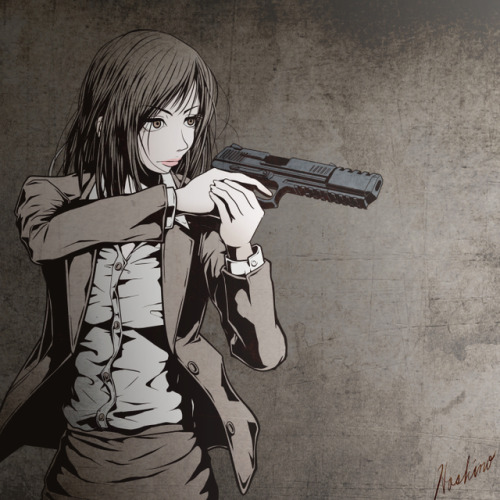 コンペンセイター付きのH&amp;K P30をC.A.R System（近接戦闘用射撃スタイル）っぽく構えるスーツの女性