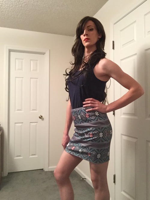 gandalfblue:  fabulousameliapond:Some non filtered beauties of my new outfits!   Sometimes in order to feel good and get away from pain, you need to put on your favorite outfit and strut your stuff through the day and show them all how it’s done!  Gorgeou
