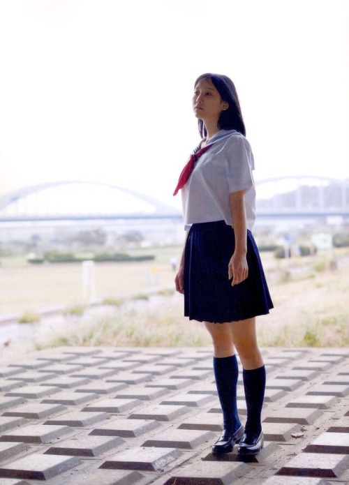 制服 美少女 女子校生 かわいい