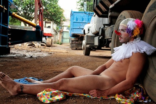 tvisueelgenot:  http://malepurity.blogspot.be/