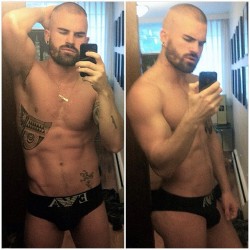 Strongjaws:  #Selfie#Briefs#Muscles#Workout#Gym#Abs#Gay#Instagay#Beard#Scruff#Tattoos#Guyswithtattoos#Gayboys