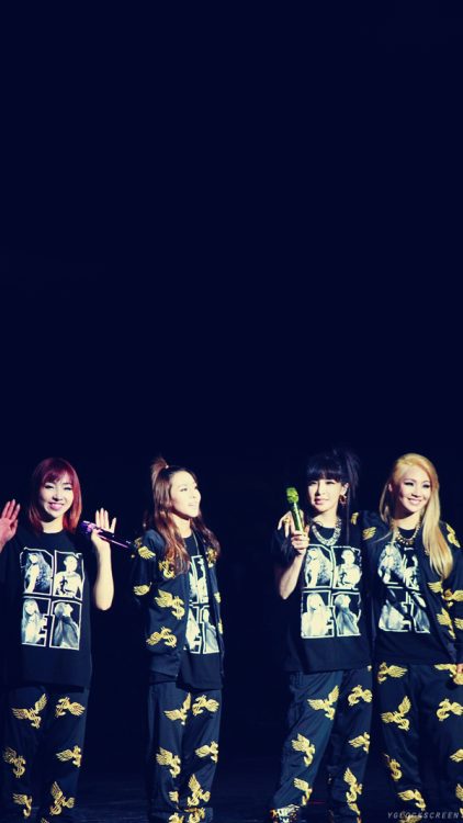 2NE1 Lockscreen / Wallpaperreblog if you save/usedo not repost or editCopyright to the rightful owne