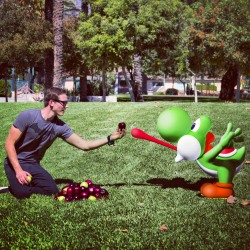 andrewmichaelgolden:  Yoshi visit to the park. 