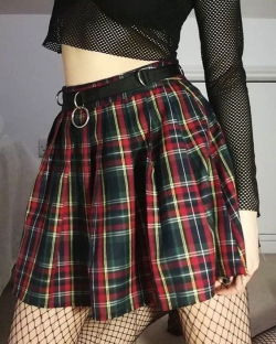 pleatedminiskirts:  A lovely tartan miniskirt