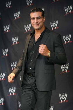 Rwfan11:  Alberto Del Rio …This Is One Beautiful Man! …. This Is One Of My 3 Very