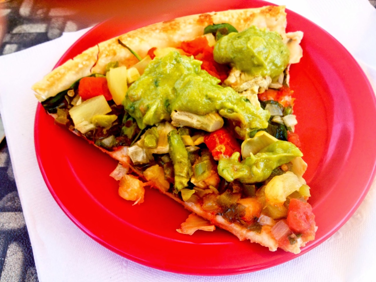 im-horngry:  Vegan Pizza - As Requested!
