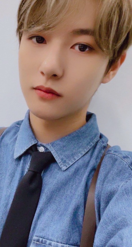 ~ Renjun Lockscreens ~