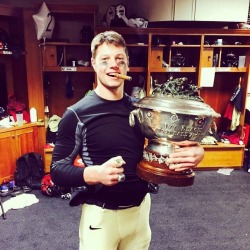 prettypinkpeonies:classy-kate: totalfratmoveintern:   Harvard’s starting QB after beating Yale. TFM.   Are you kidding me This boy is going to far in life   Oh hot damn