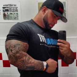worshipalphamales:  bbstreetclothes:  Shawn Nowrey looks massive!  FUCK. ME. 