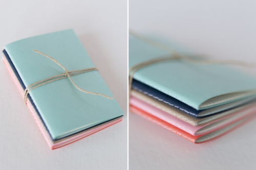 homemade-projects:  DIY Mini Notebooks, perfect for wedding favors or fundraising! Follow for more DIY crafts on Homemade Projects 