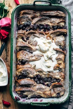 sweetoothgirl:  Blueberry Cream Cheese French Toast Bake