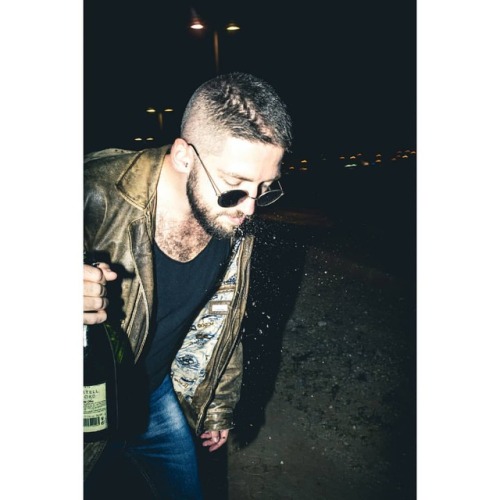 Proyecto De Moda - Rock'n'Glam Jvenes En La Ciudad. #fashion #vintage #rock #moda #color #glam #young