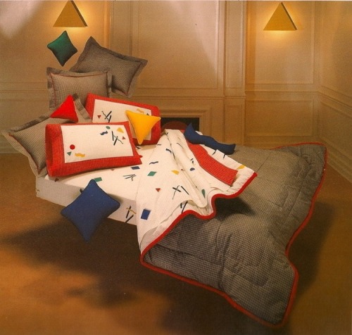 tinyfloatingwhales: chronicbitchimoon: 80sloove: 80’s Bedsheets I’d give anything for th