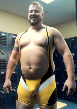 foxbear:  oolove198225,  On May 16, you posted an original photo that belongs to me.  You do not have permission to use this photo as is.  The pic is of me in a yellow singlet.  Please remove the post immediately. Failure to remove it will result