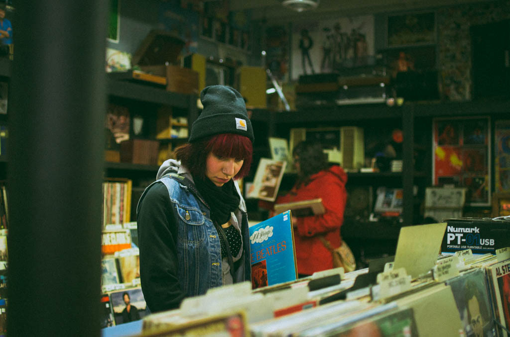 izzycommers:  record store adventures in Minneapolis pt. 2 