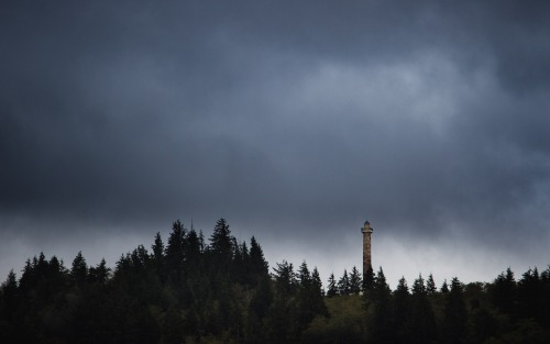 Astoria Column in Astoria Oregon www.instagram.com/jnthnmntgmry/