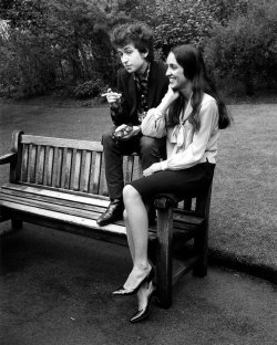 raw-rocker:  Bob Dylan & Joan Baez 