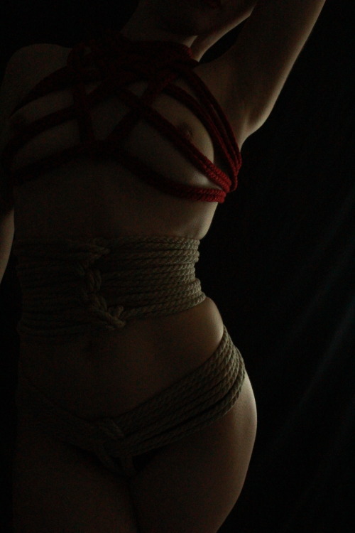 the-good-mr-jak: Averie - Shoot 2 Rope and Photo by Me