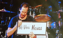 Danieljhns:  Eddie Vedder Holds A Sign Saying “Ni Una Menos” (No Woman Less),