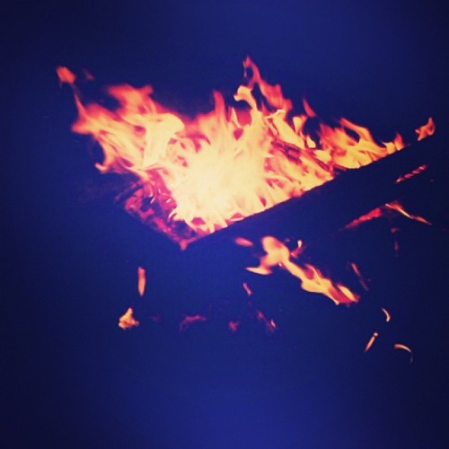 Uff :0 #tonqal #novruz #bayram #flame #light #fire #night #start #best #wier_min