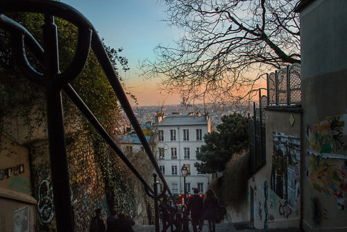 Porn travelbinge:  By Vincent Anderlucci  Montmartre, photos