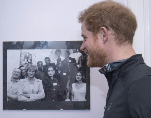 vjbrendan:  Prince Harry Visits the Staff of a Running Charity in West Londonhttp://www.vjbrendan.com/2017/01/prince-harry-visits-staff-of-running.html