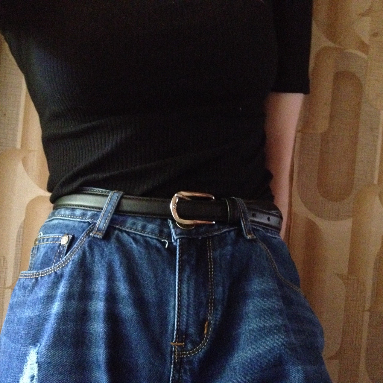 warhol-kid:  xydz99:  warhol-kid:  Mum jeans ftw  sexy  Yeh I know