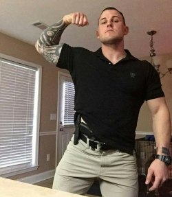 cansmoker84:  sirjocktrainer:  When ordered to flex he obeyed.  Then order him to flex his cock inside my asshole