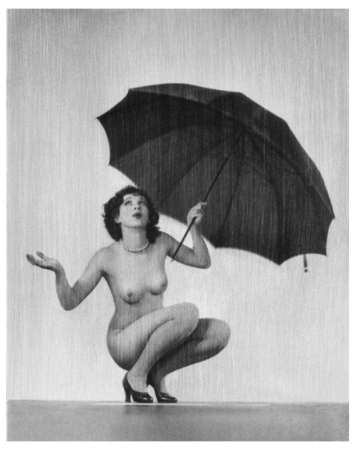 beatnikdaddio:  yay! after 4 days of downpours, it’s finally stopped raining in louisville… let’s hope for a dry oaks and derby day. if any of my tumblr pals are in town for derby, get in touch.  your loving, -beatnik.   email - beatnikdaddio@gmail.com