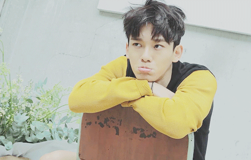 exoxoolf: Jongdae + @StarMagazine1 photoshoot bts