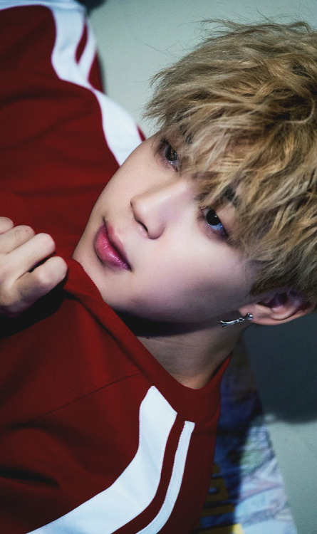 z-alien:  | BTS wallpapers |
