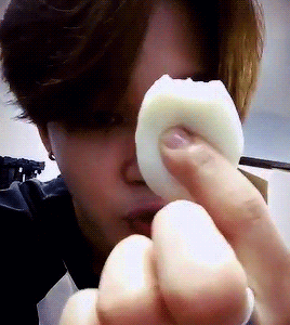 moonsuns:  75 / 365 days of jimin ♡ 