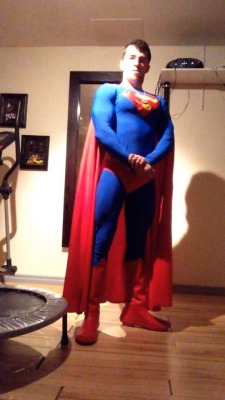 Spandextights:  The Man Of Steel Is Back! 