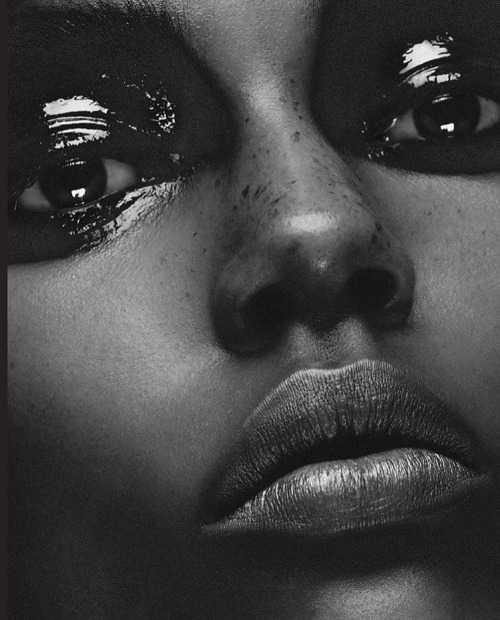 GLOSSY BLACK EYES-By Carol Mackie 1966mag.com