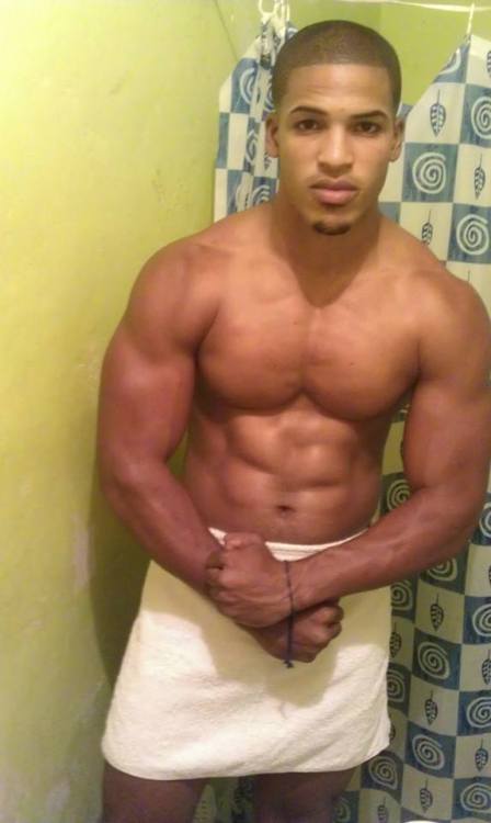 traps-n-trade:  Traps-N-Trade on Tumblr… just str8 hood dick