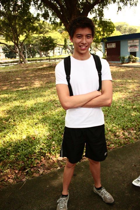 whiteguyhongkong: wildhkboy:  bryankhoo:  sggayslut:  aznvideos:  hotsingaporeboys:  Goh Shida  His 