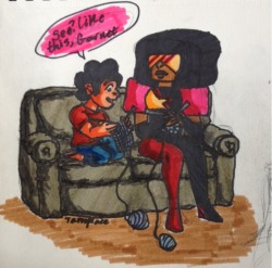 tartsplace:  I remember someone talking about Steven knitting things for everyone but I can’t remember who! 