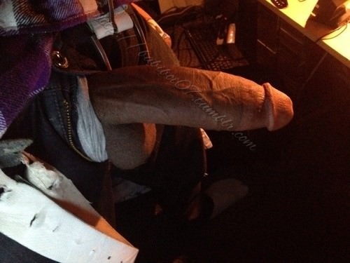 seeker310:  babiboi07:  http://babiboi07.tumblr.com   Hot!