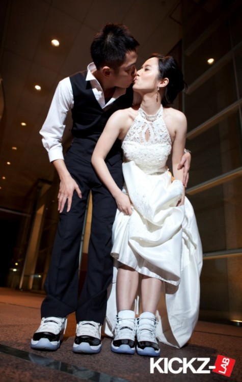 thesneakergirl:  Would you rock Jays on your wedding day? 