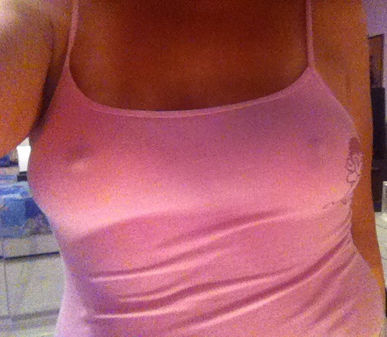 mysexywetworld:  Mi annoio e per annoiarmi meno posto una mia nuova foto :P  &hellip;.e