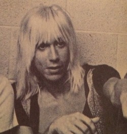 icky-pop:  Iggy Pop