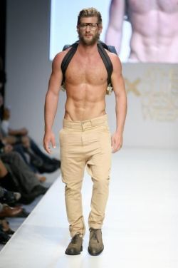 Conquistador Menswear. Yum!