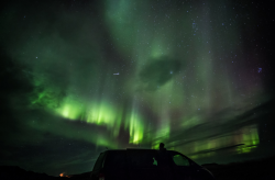 inferior:  Northern Night Lights By Heather West