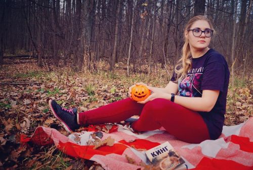 Trick or treat?  #helloween #pumpkin #autumn #fall #хеллоуин #тыква #осень (at Горкинско-Ометьевский