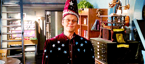 burningbruise:Giles ! Where’s your hat and cloak ?   The hype was out of control.