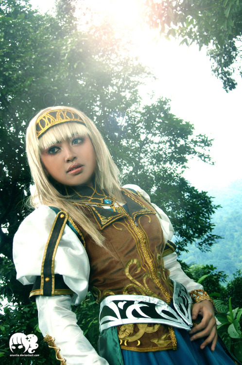 Alicia of Dipan ~ Valkyrie Profile 2 SilmeriaOne of my fave costume <3. All of embroideries are d