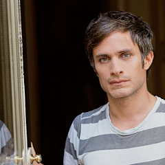 iconsunderground: Gael Garcia Bernal Icons                          