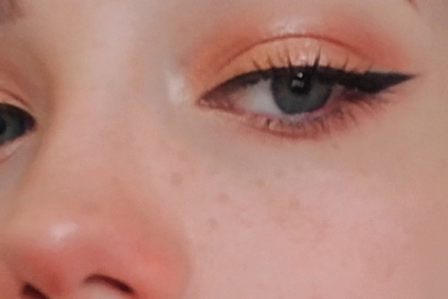 peachhyx: sailor-k: Orange blush Stay sweet x