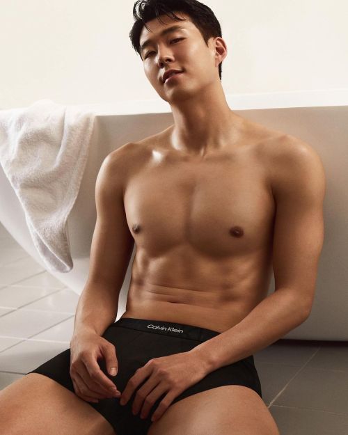 jasperbud:Son Heung-Min (손흥민) for Calvin KleinM-A-X-I + M-E-N is now on nT!