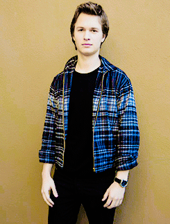 the-mortal-instruments-tid:                                    Cast *The fault in our Stars*